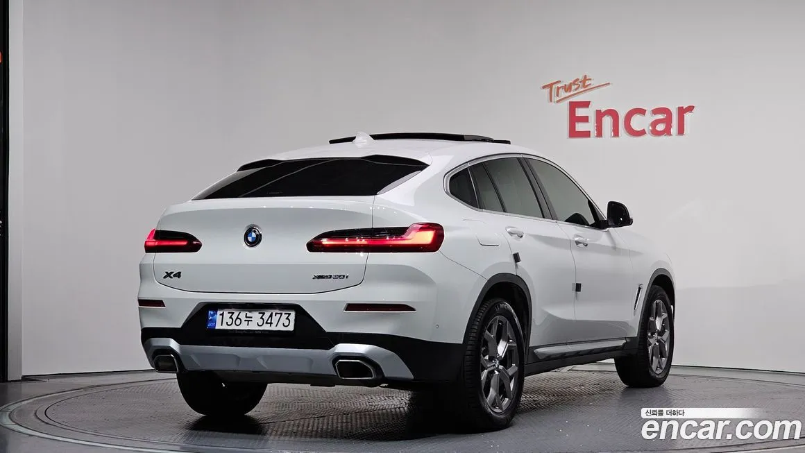 BMW X4 2023 из KR, фото 2