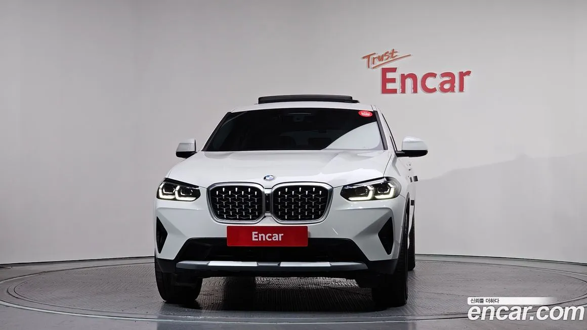 BMW X4 2023 из KR, фото 3