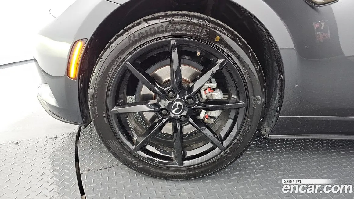 Mazda MX-5 Miata 2021 из KR, фото 5
