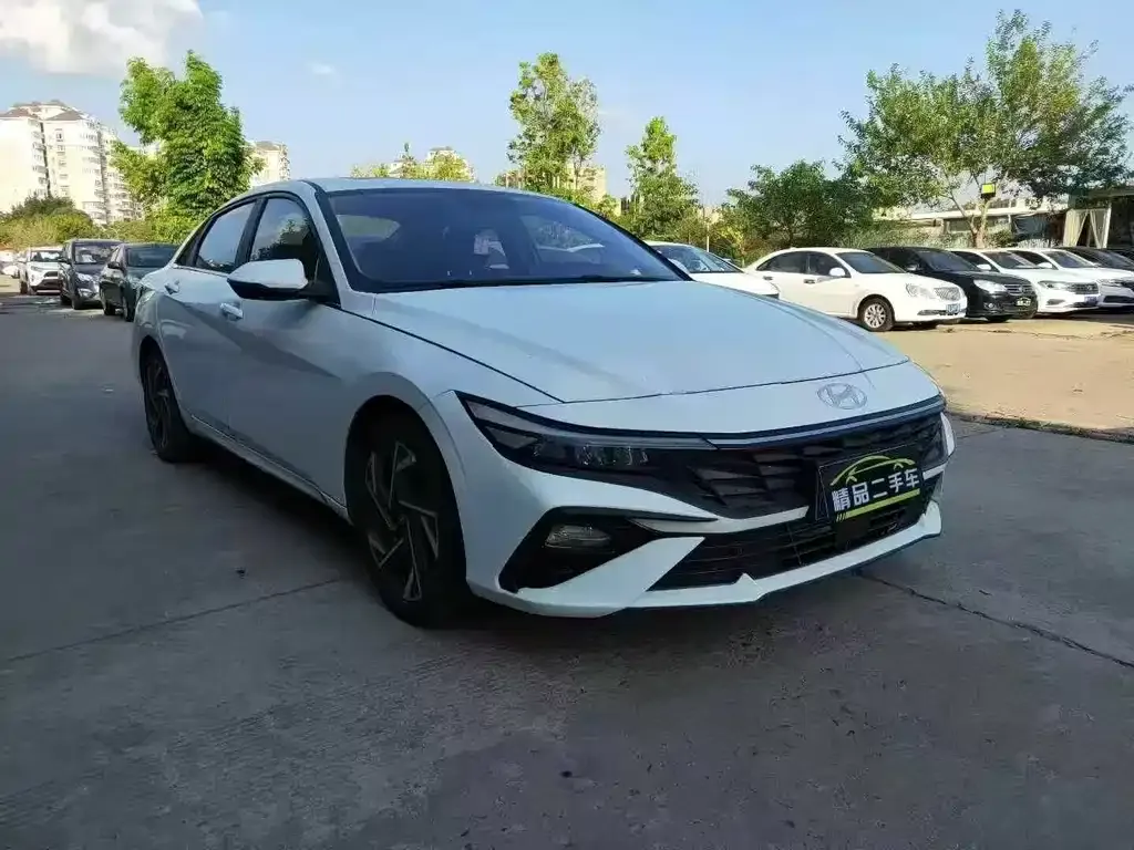 Hyundai Elantra 2024 из CN, фото 3