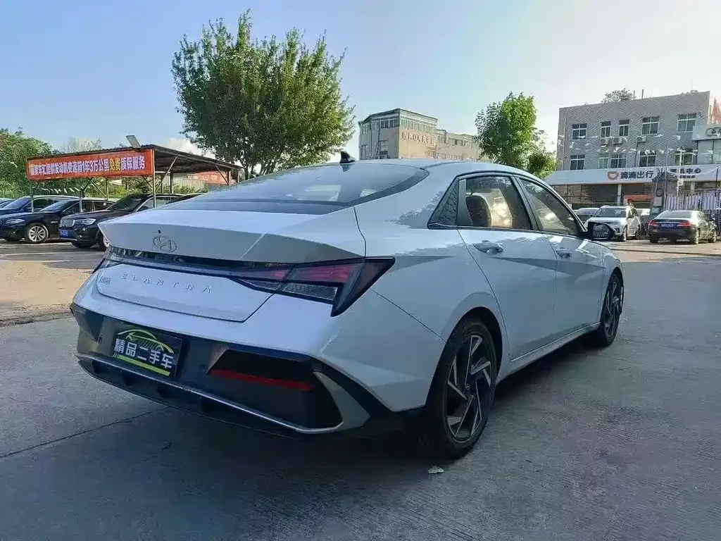 Hyundai Elantra 2024 из CN, фото 7