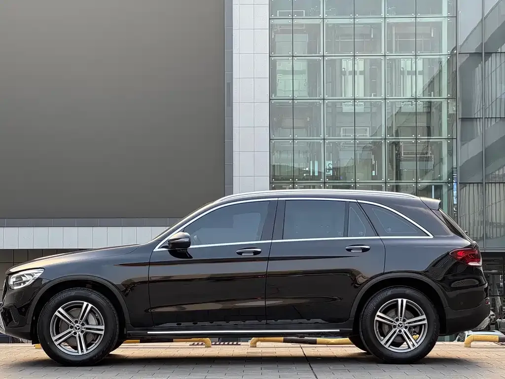 Mercedes-Benz GLC 2021 из CN, фото 4
