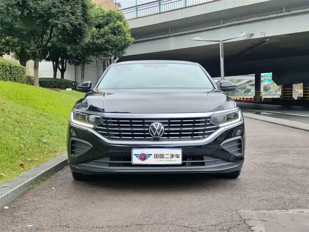 Volkswagen Passat 2024 из CN, фото 2
