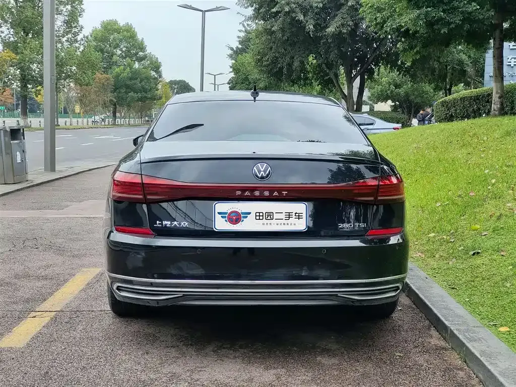 Volkswagen Passat 2024 из CN, фото 5