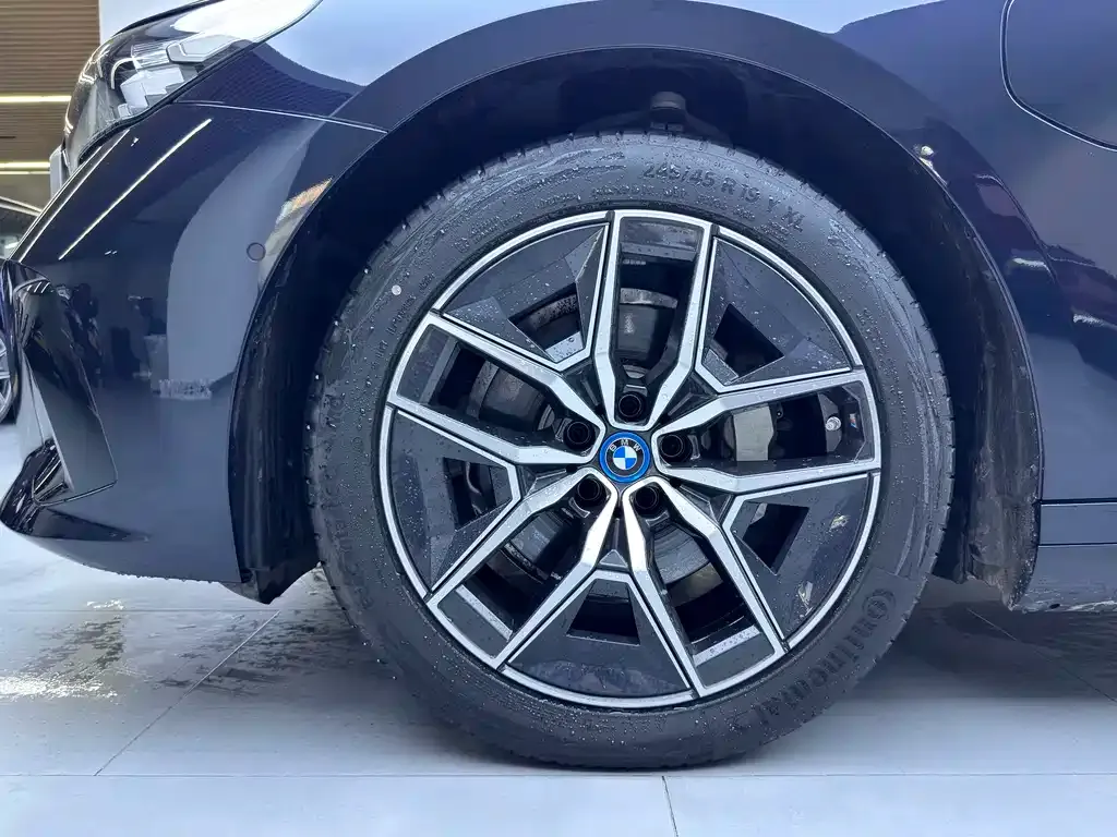 BMW i5 2024 из CN, фото 9