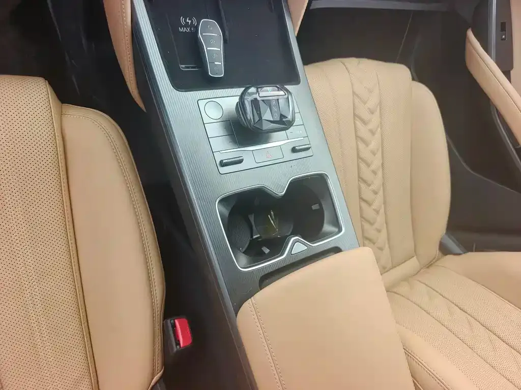 BYD L DM-i 2025 из CN, фото 9