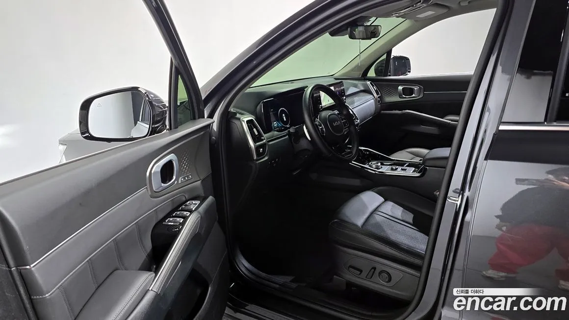 Kia Sorento — фото 10