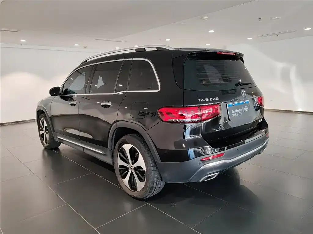 Mercedes-Benz GLB 2023 из CN, фото 5