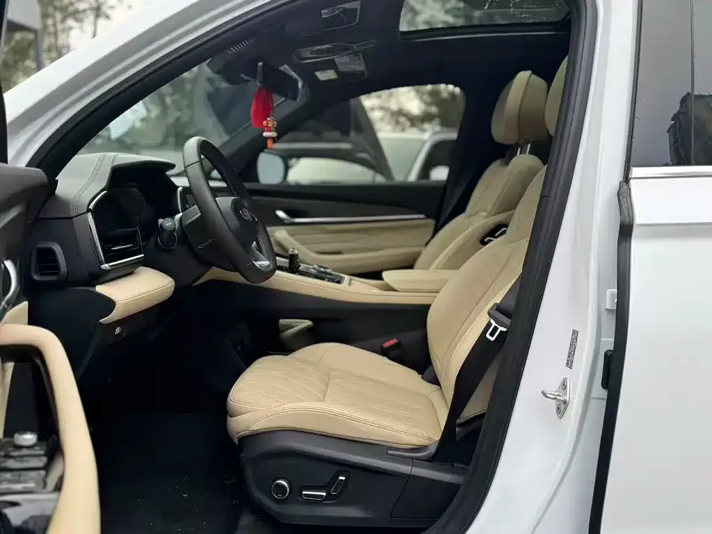 Geely Xingyue L 2025 из CN, фото 4