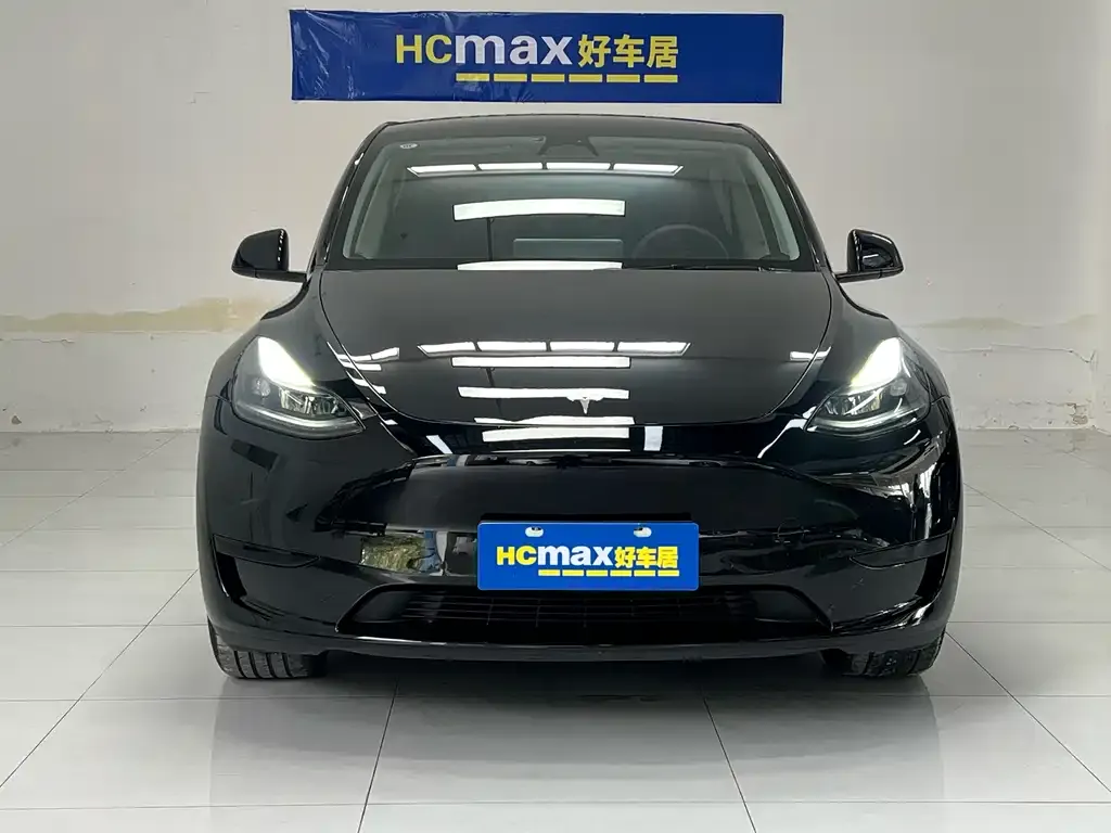 Tesla Model Y 2023 из CN, фото 2
