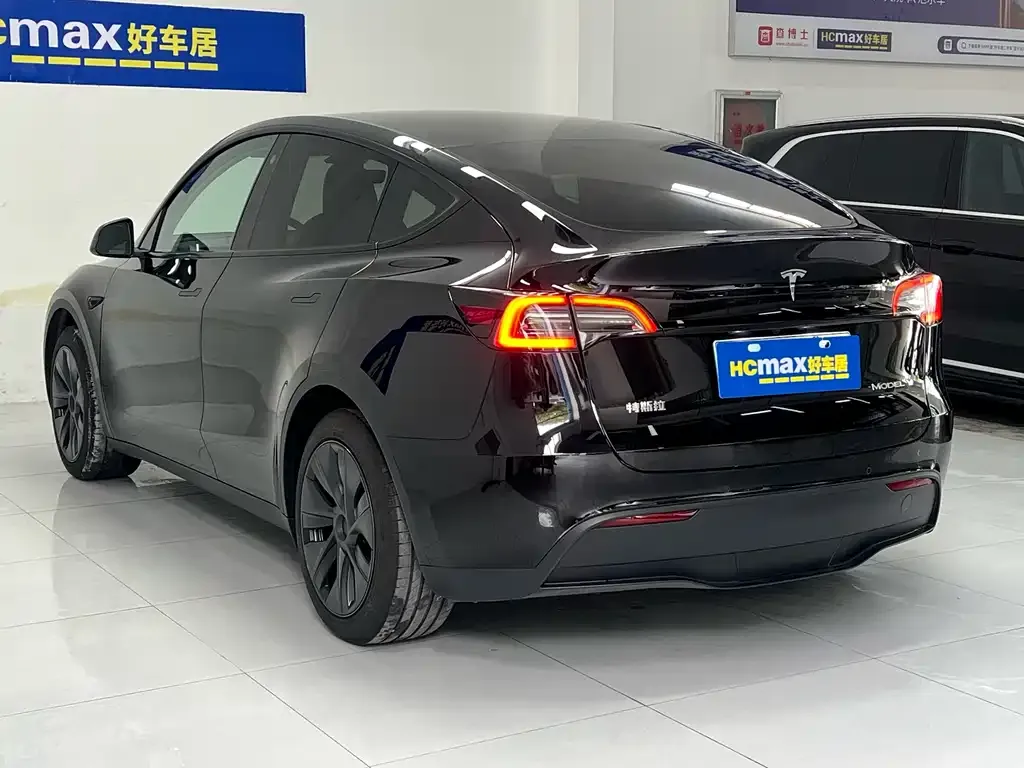 Tesla Model Y 2023 из CN, фото 4
