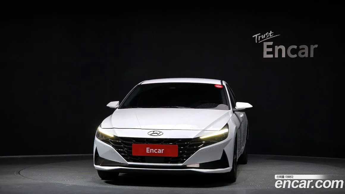 Hyundai AVANTE — фото 3