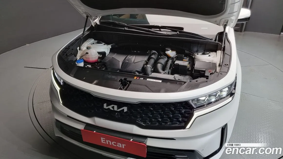 Kia Sorento — фото 6