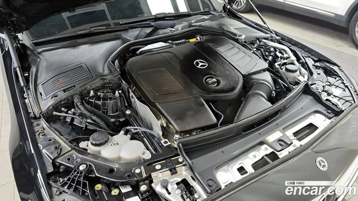 Mercedes-Benz C-Class 2023 из KR, фото 6