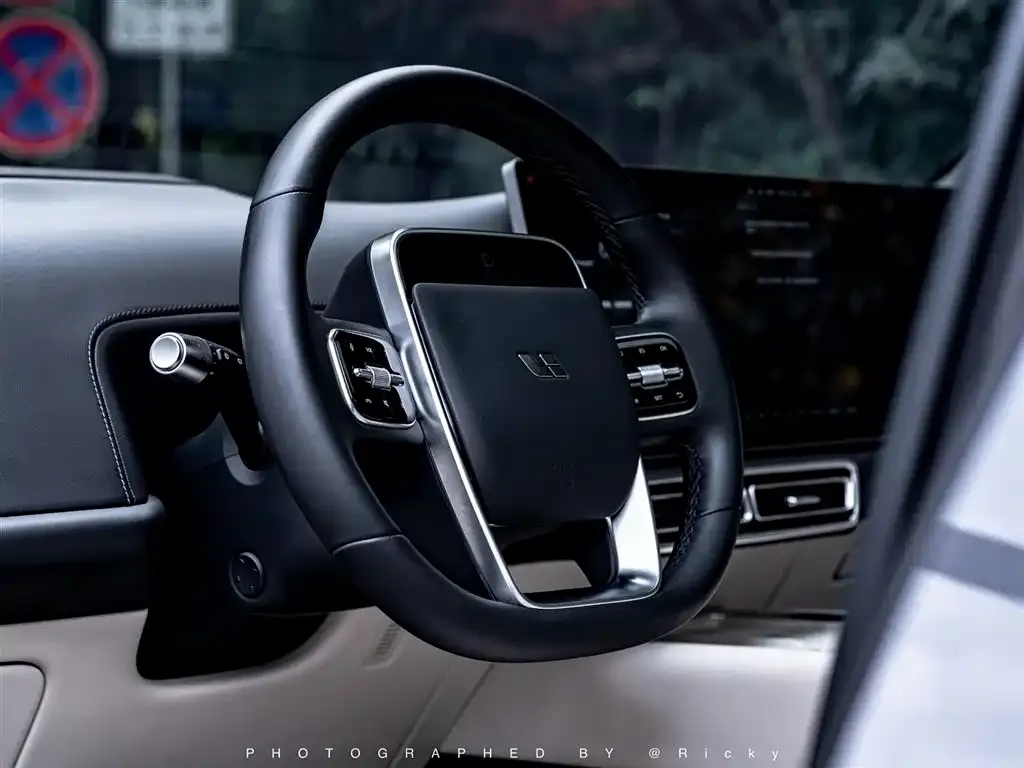 Li Auto L8 2024 из CN, фото 4