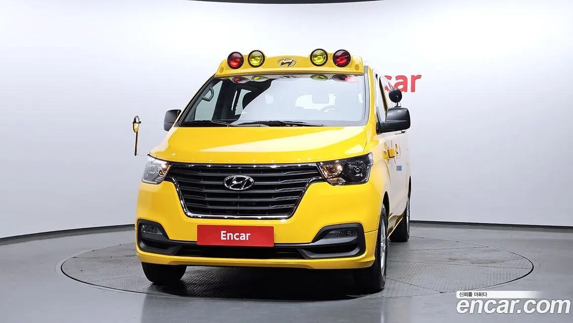 Hyundai Starex 2021 из KR, фото 3