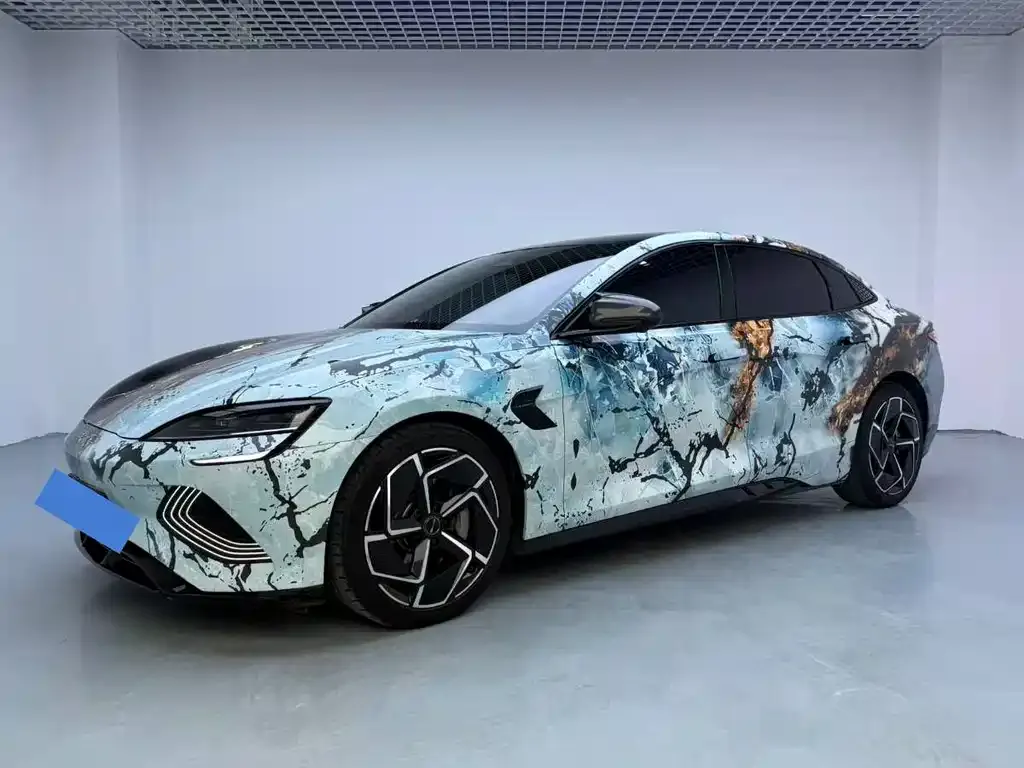 BYD Seal — фото 1