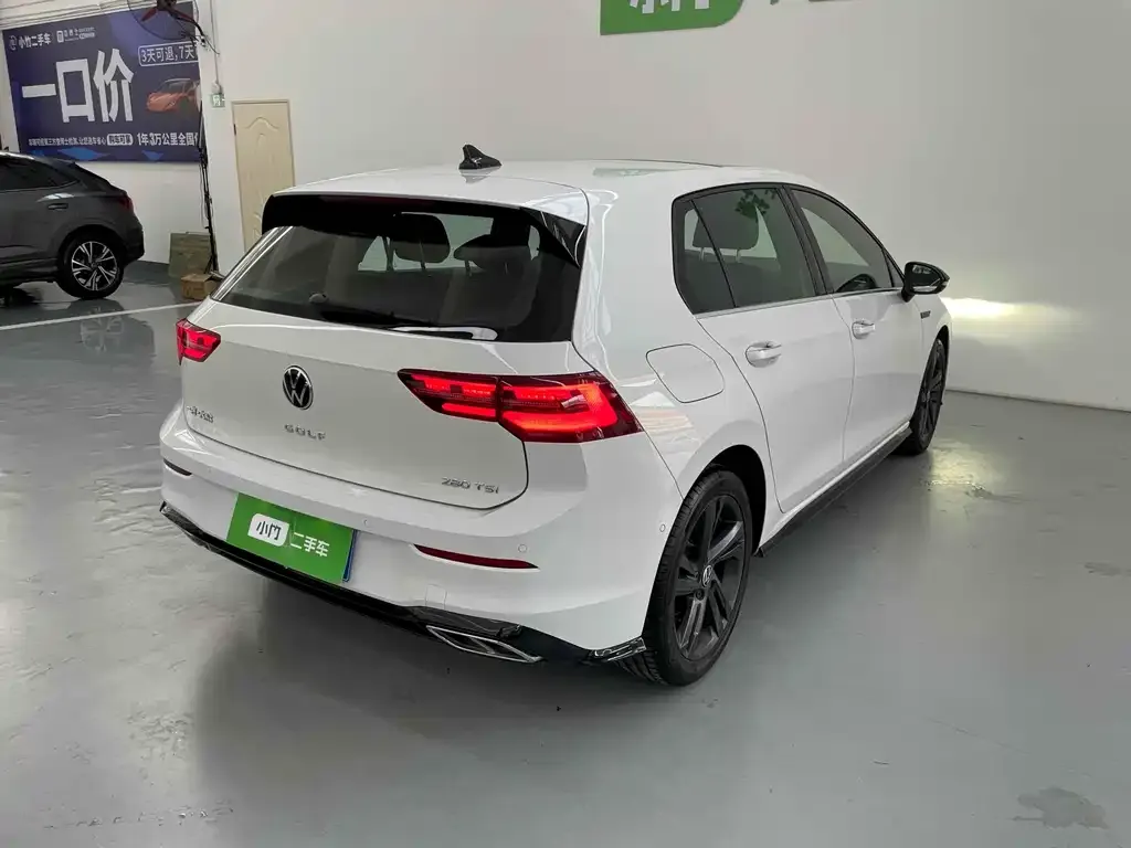 Volkswagen Golf 2022 из CN, фото 5