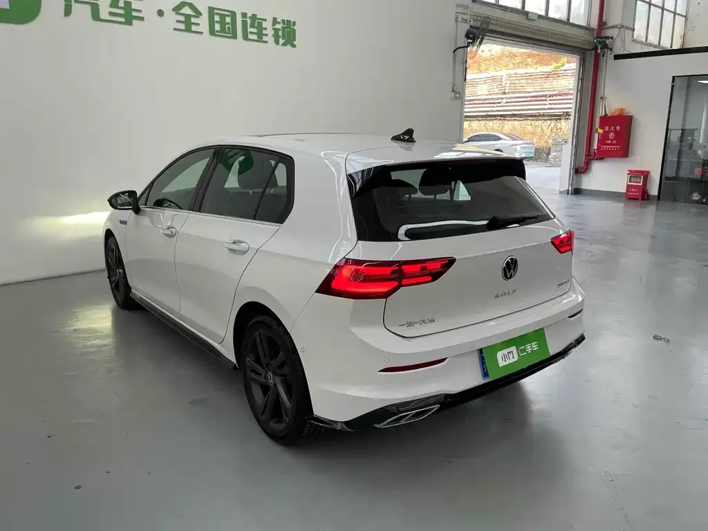 Volkswagen Golf 2022 из CN, фото 6