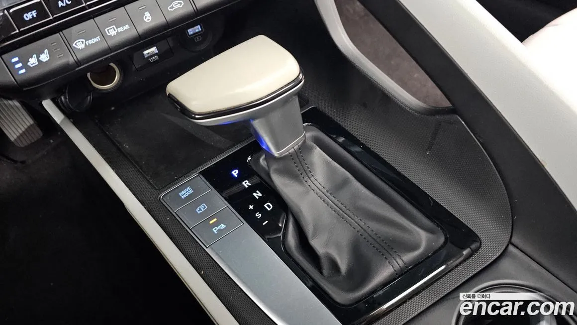 Hyundai AVANTE — фото 9