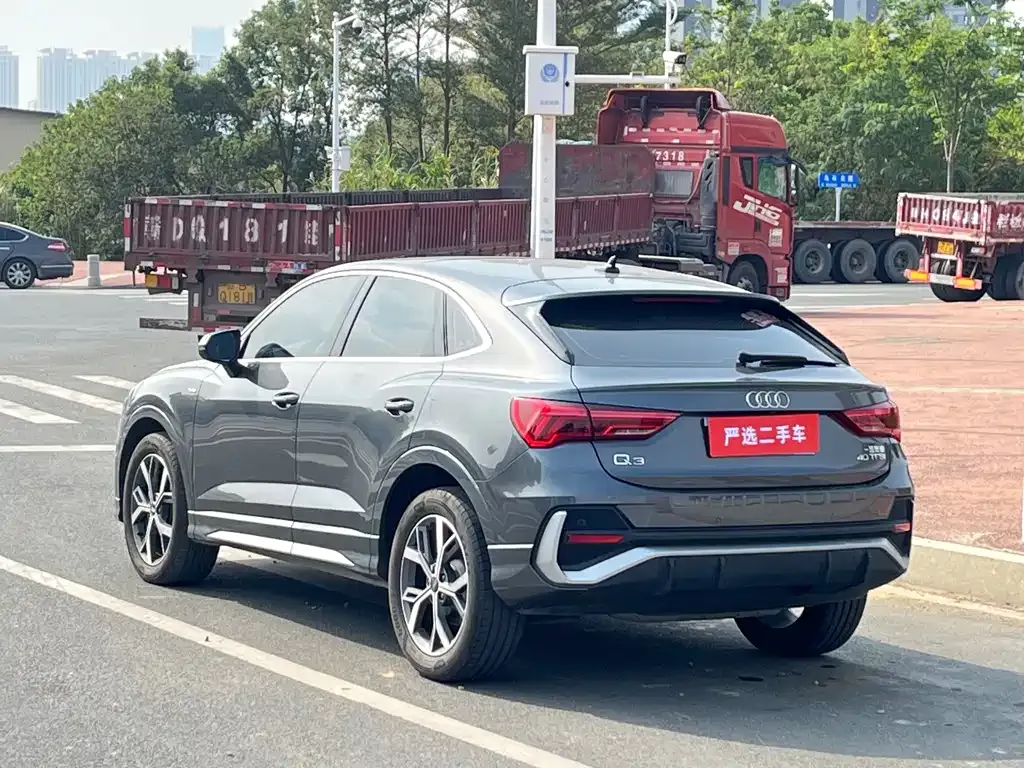 Audi Q3 Sportback — фото 4