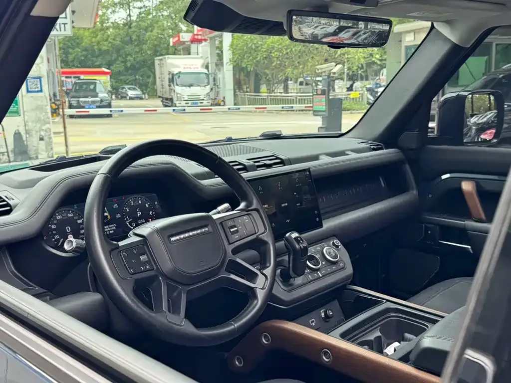 Land Rover Defender 2022 из CN, фото 4