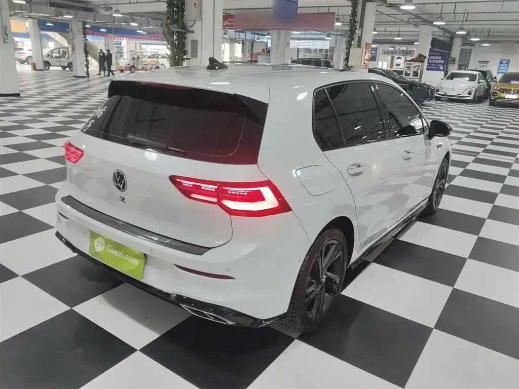 Volkswagen Golf 2021 из CN, фото 7