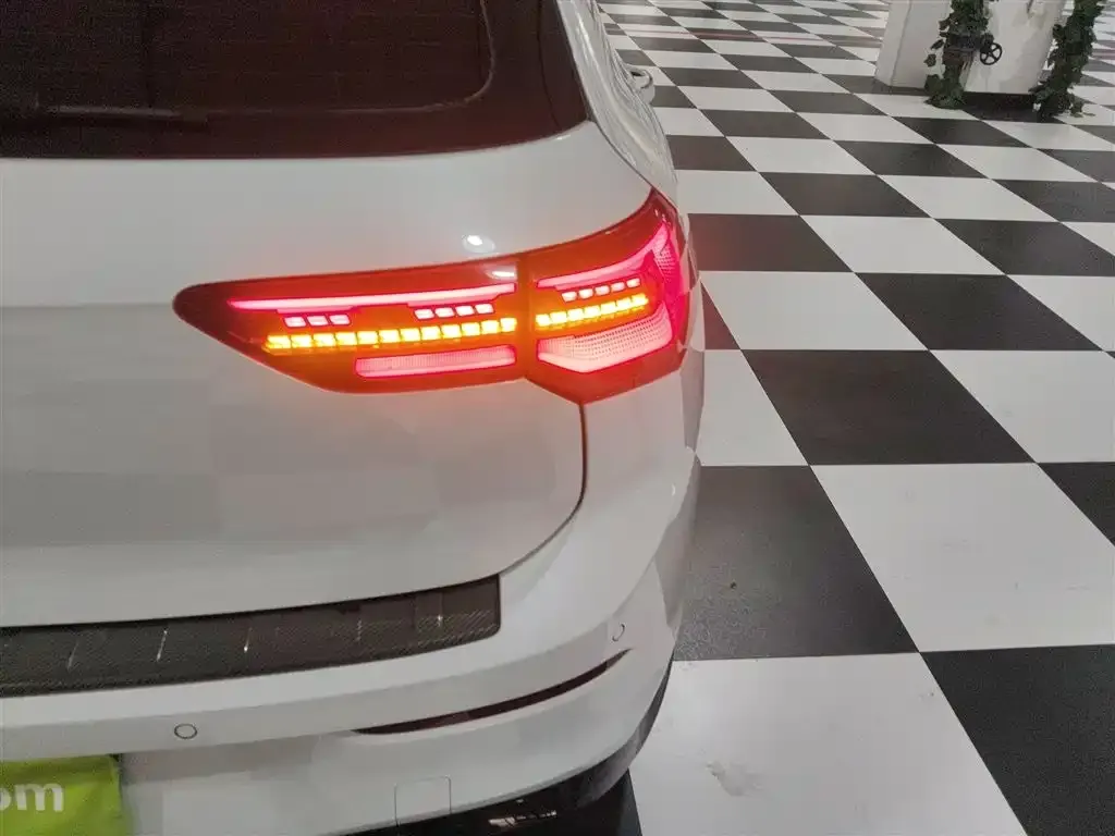 Volkswagen Golf 2021 из CN, фото 8