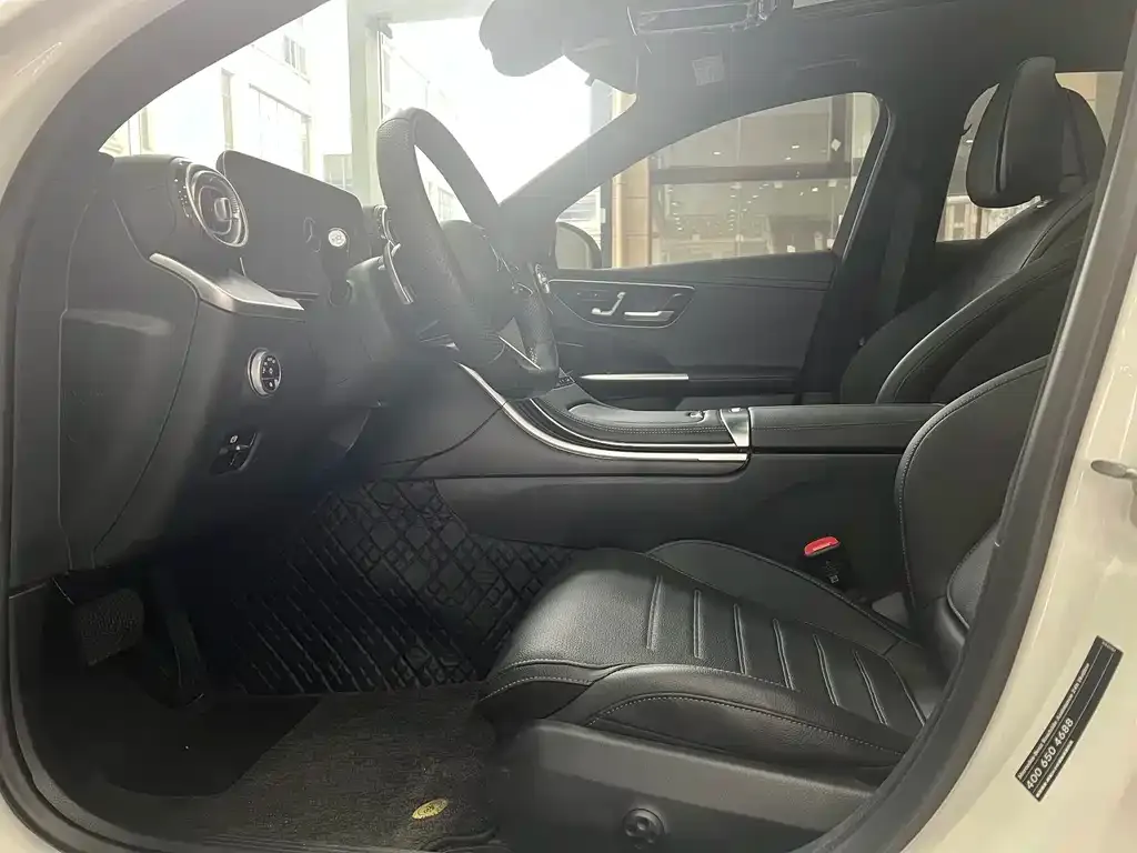 Mercedes-Benz C-Class 2024 из CN, фото 10