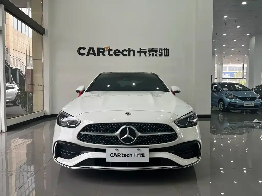 Mercedes-Benz C-Class 2024 из CN, фото 2