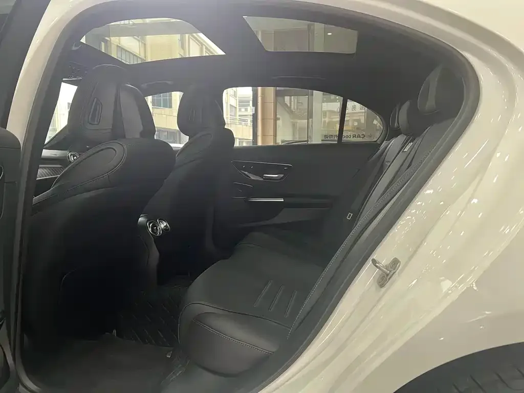 Mercedes-Benz C-Class 2024 из CN, фото 5