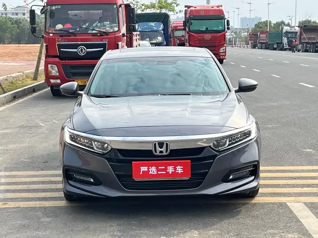 Honda Accord — фото 2