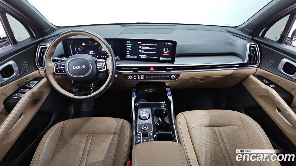 Kia Sorento — фото 7