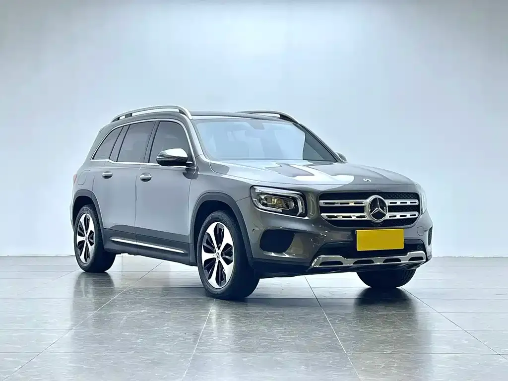 Mercedes-Benz GLB — фото 2