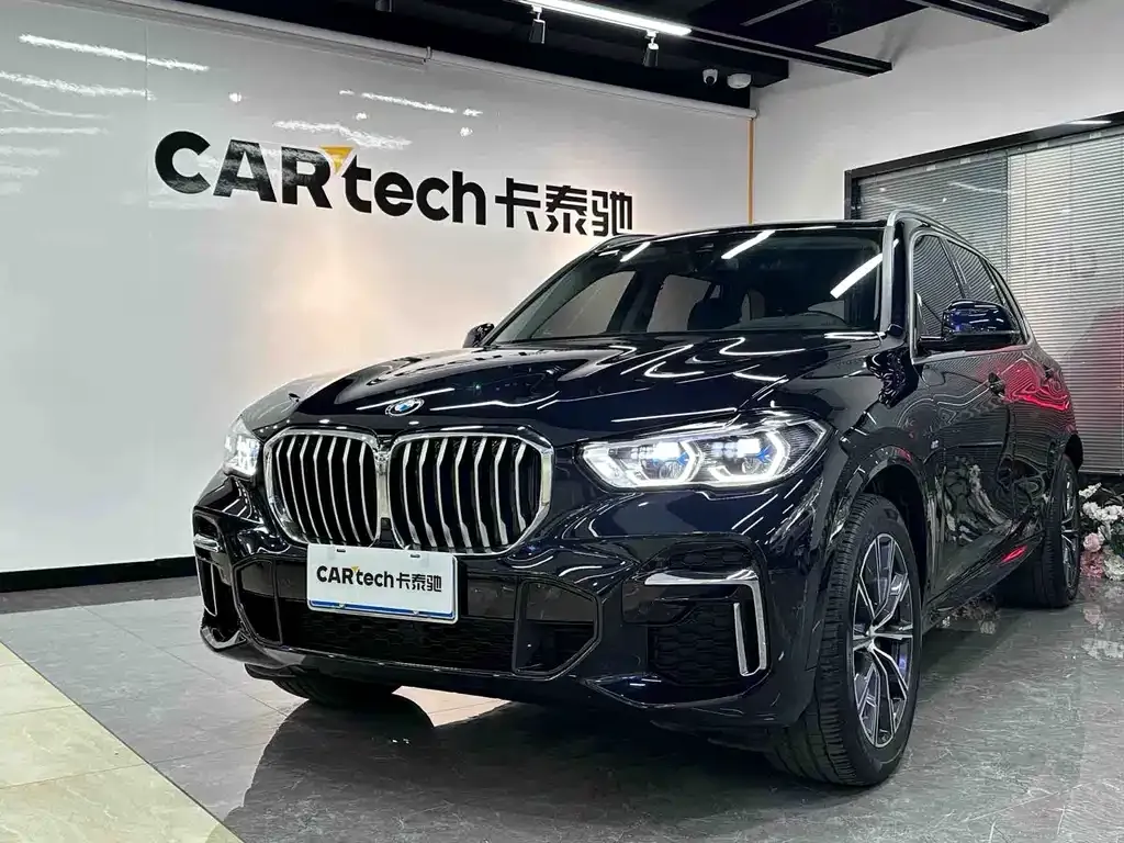 BMW X5 — фото 1