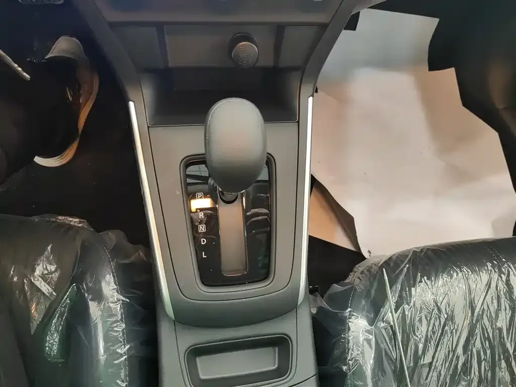 Nissan Sylphy 2025 из CN, фото 6