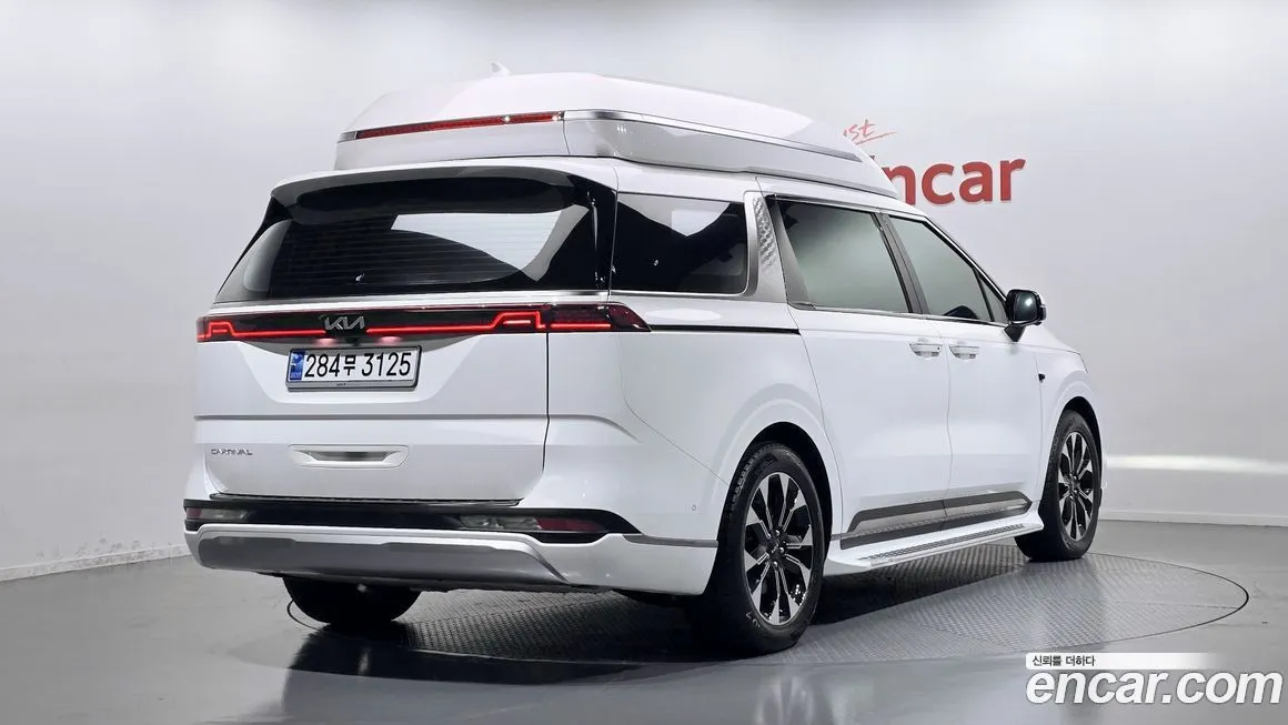 Kia Carnival — фото 2