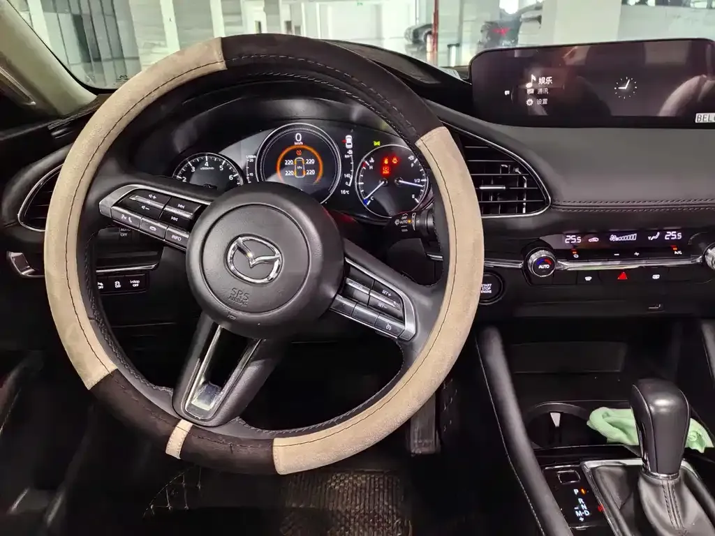 Mazda 3 Axela 2022 из CN, фото 6