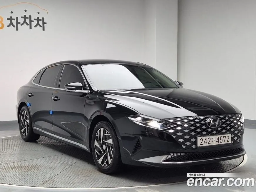 Hyundai Grandeur 2023 из KR, фото 4