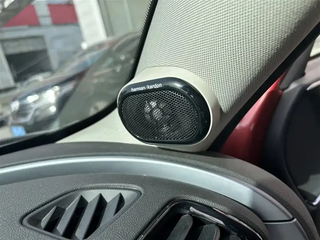 [object Object] Mini Clubman 2022 из CN, фото 9