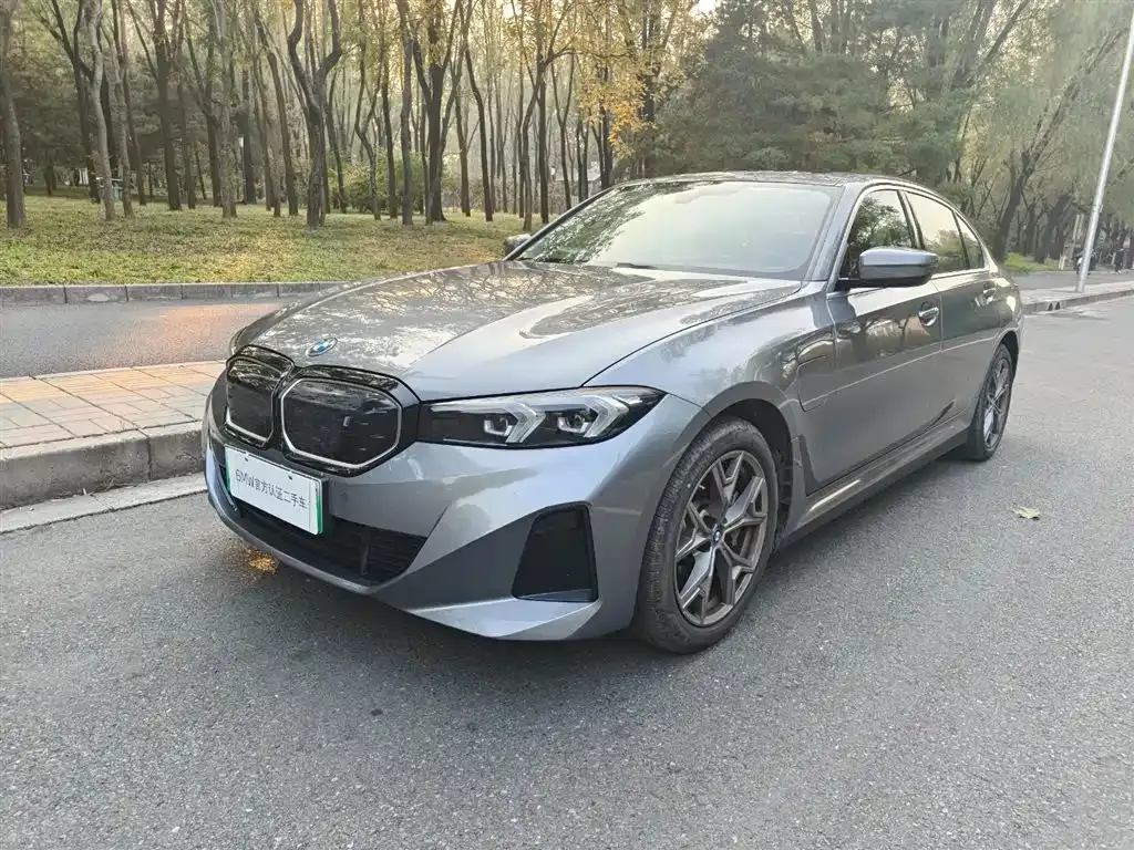 BMW i3 — фото 1