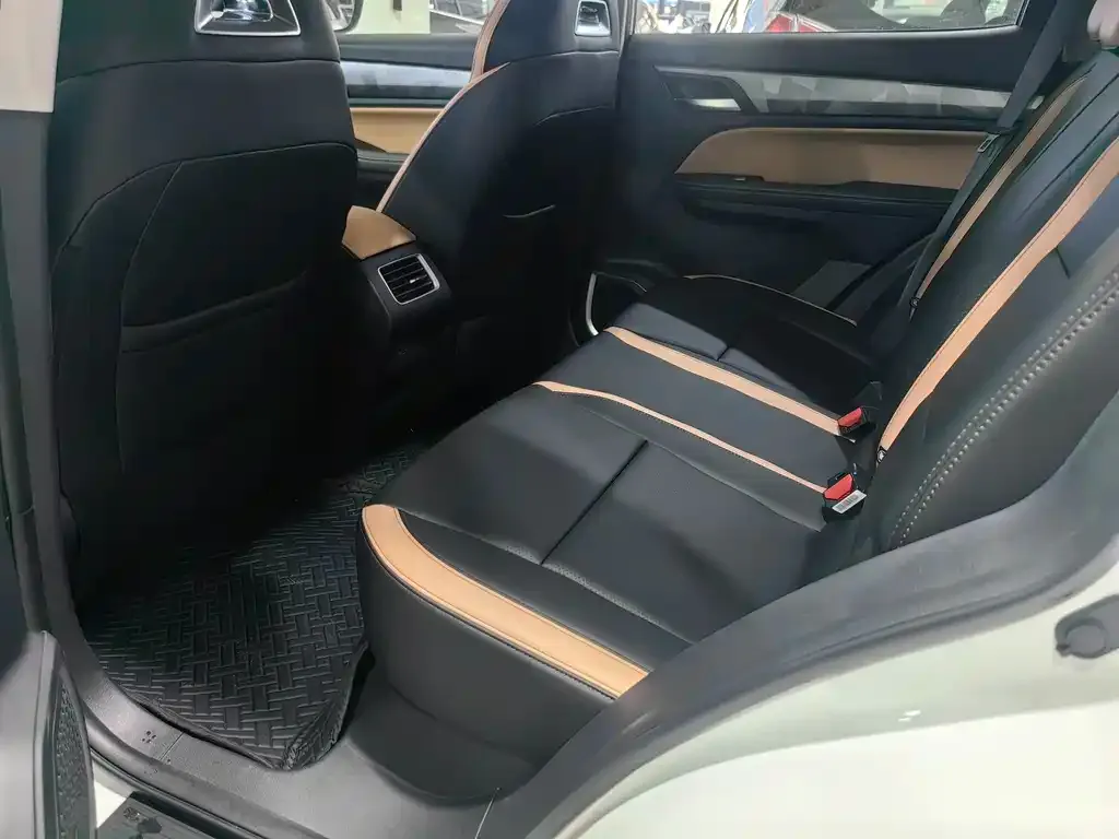 Geely Haoyue PRO 2025 из CN, фото 7
