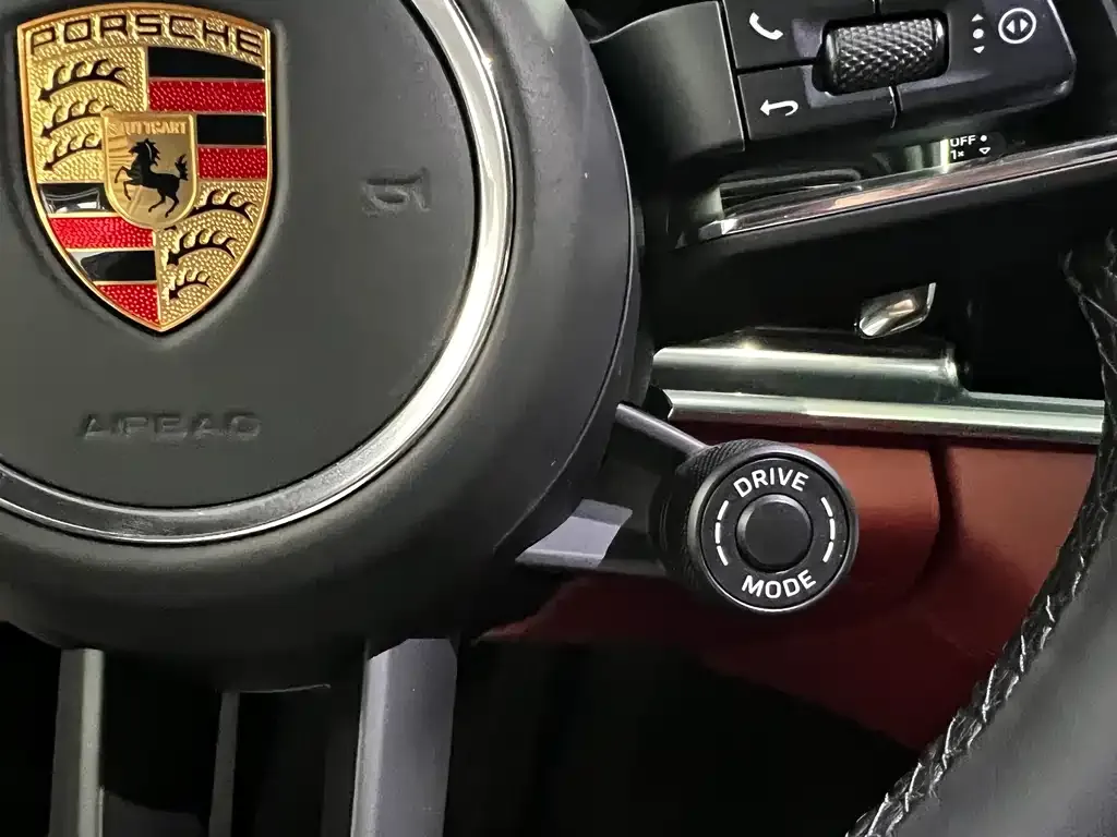Porsche Panamera — фото 10