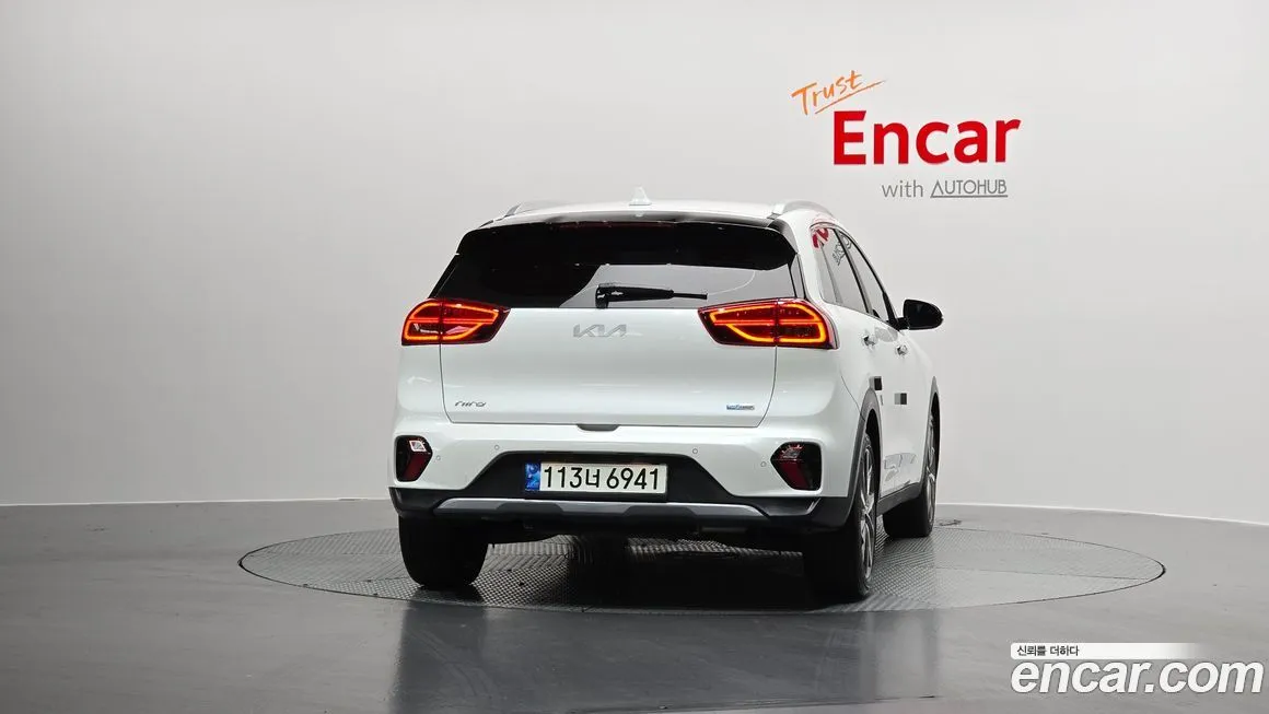 Kia Niro — фото 4
