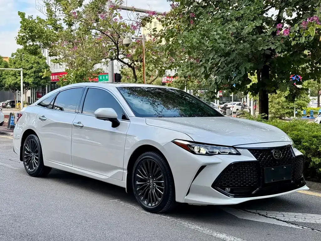 Toyota Avalon 2021 из CN, фото 3
