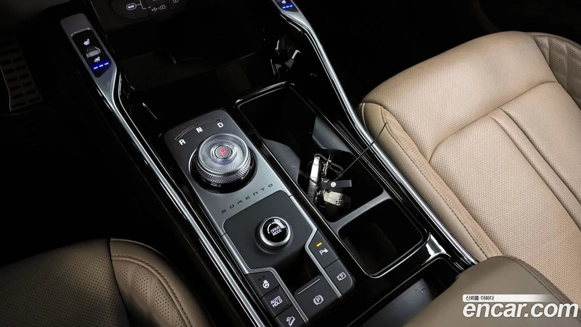 Kia Sorento — фото 9