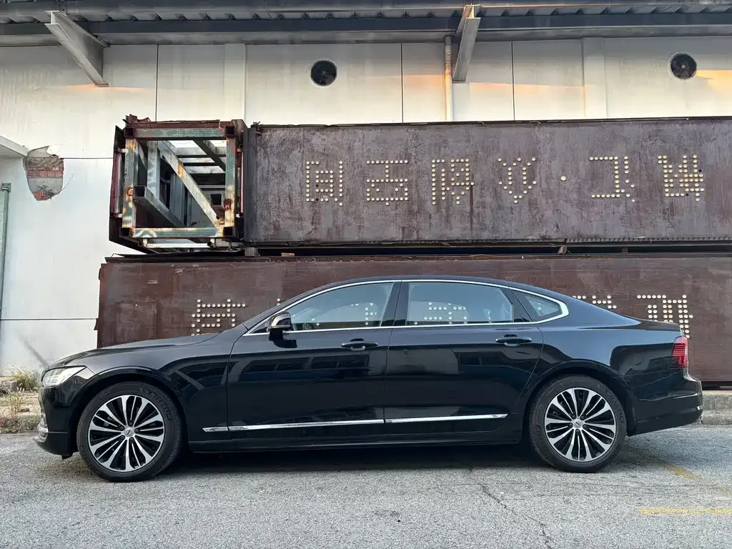 Volvo S90 2025 из CN, фото 7