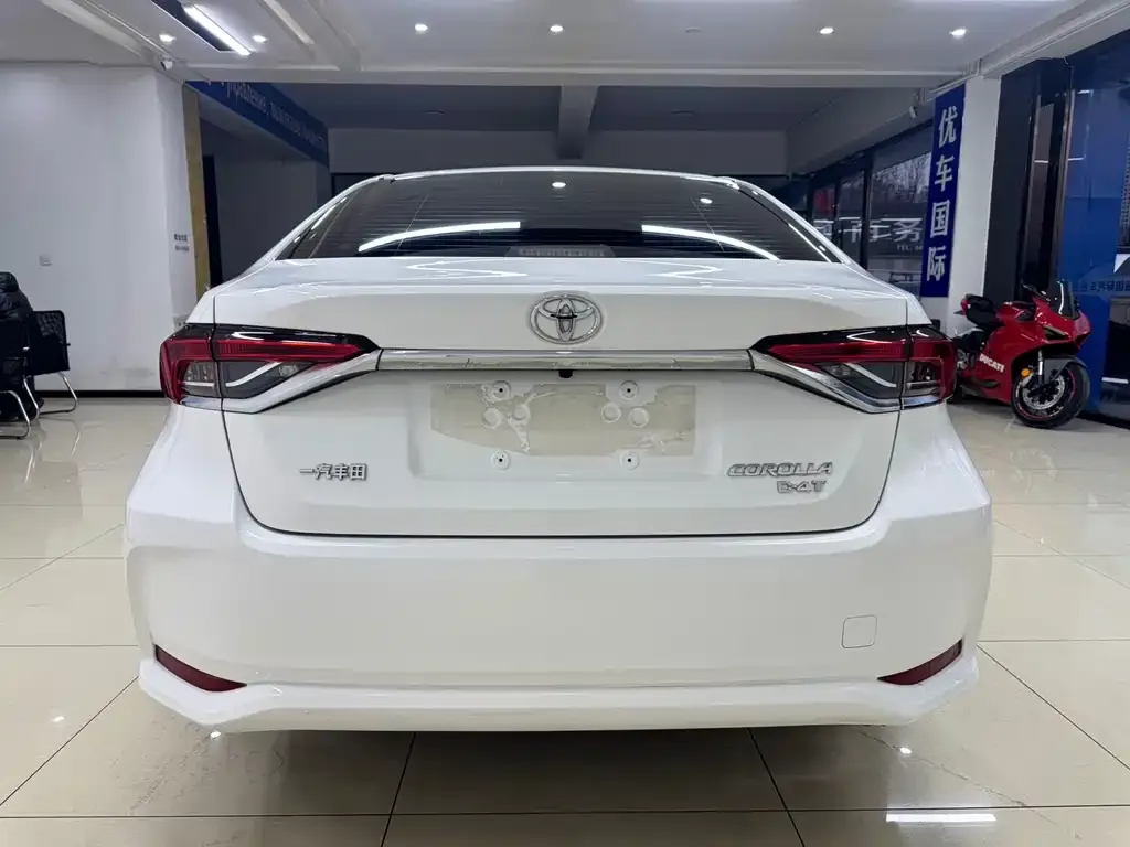Toyota Corolla 2021 из CN, фото 5