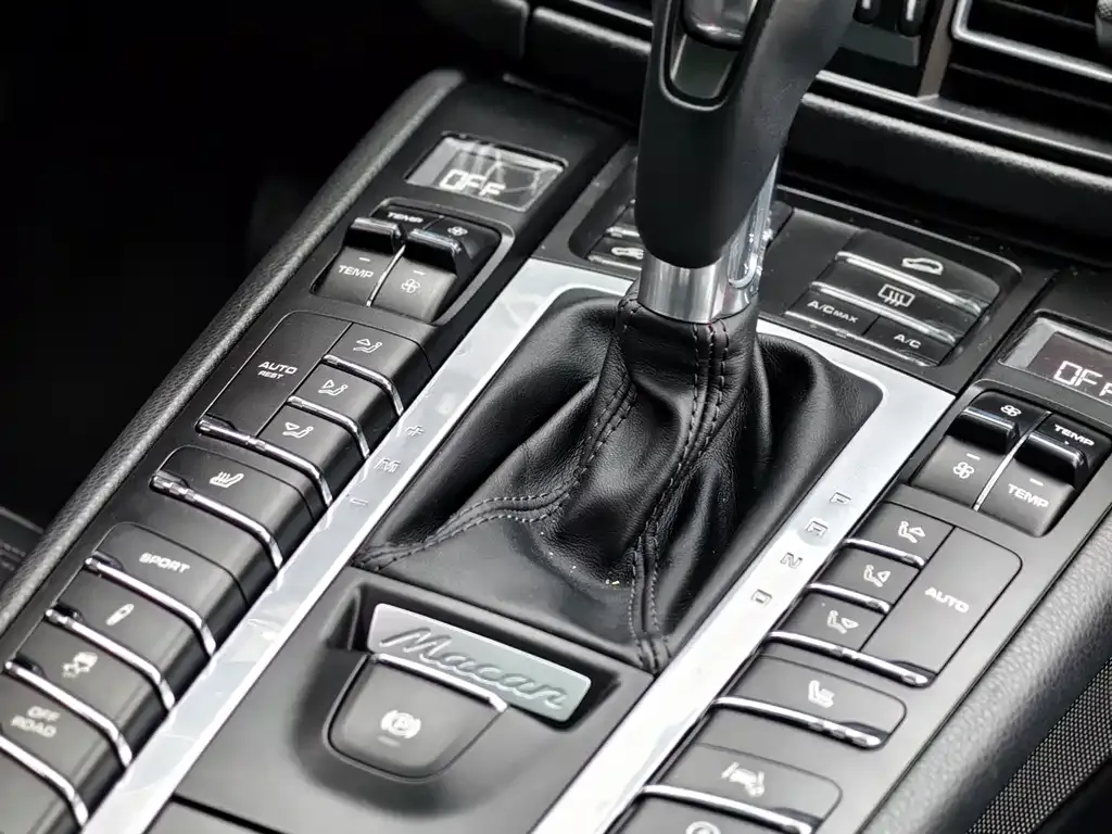 Porsche Macan 2021 из CN, фото 5