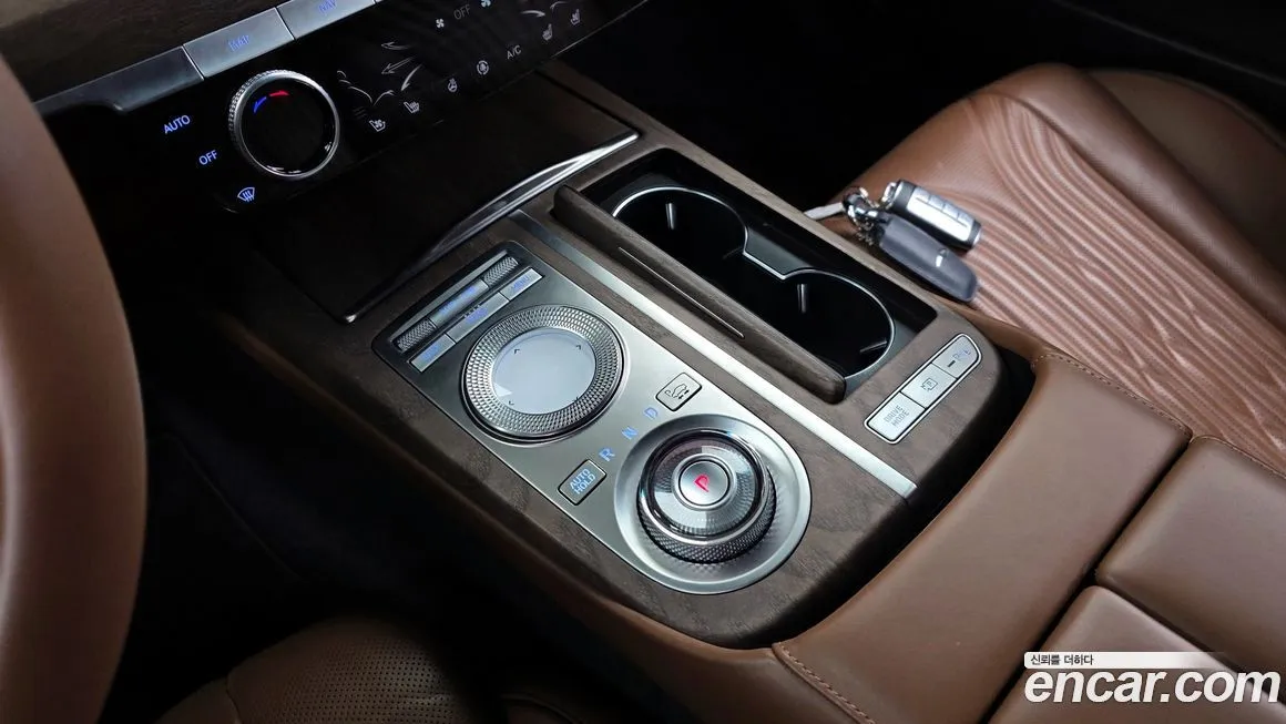 Genesis G80 — фото 9